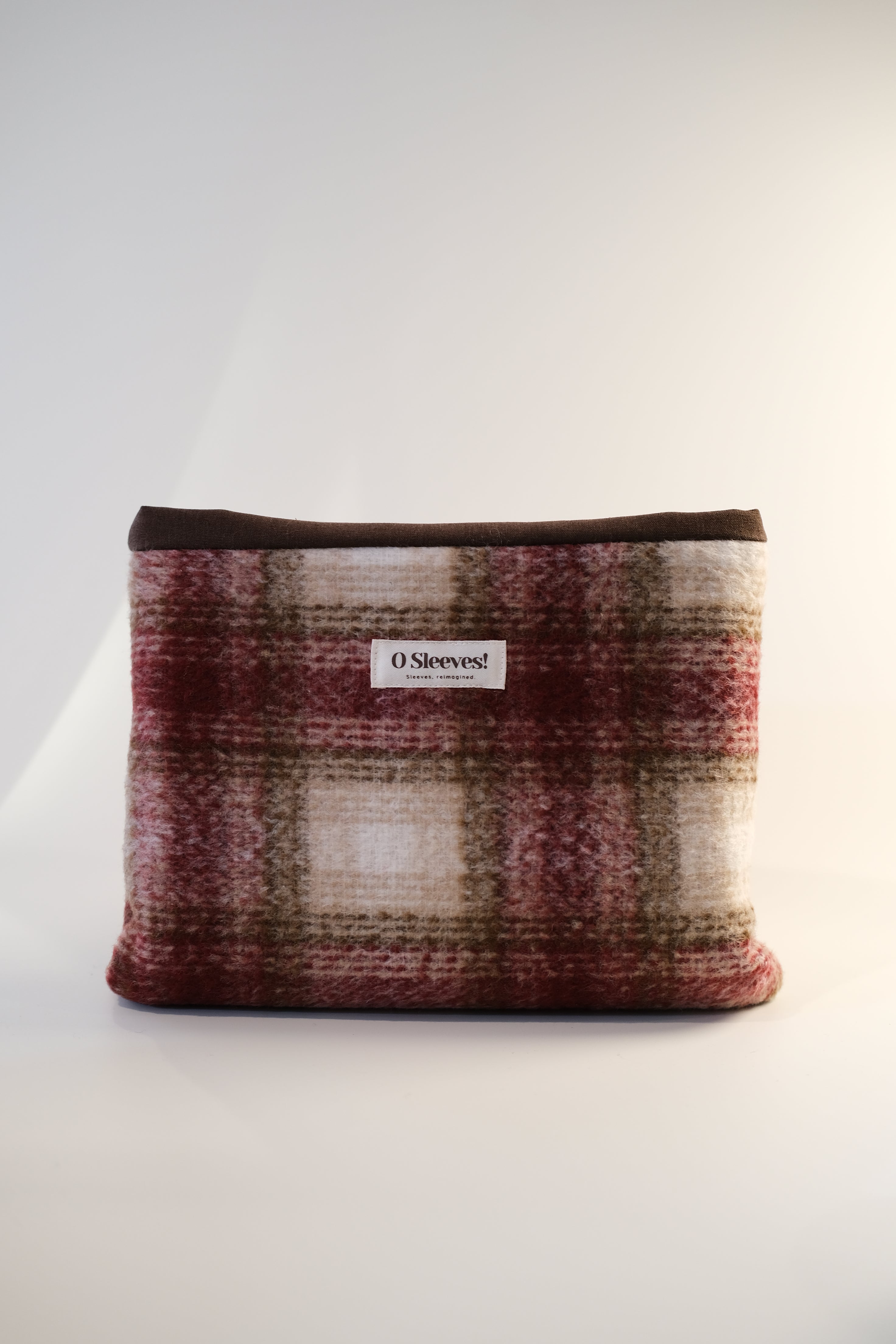 Holly Wool-Blend Book Sleeve (Standard/Large)