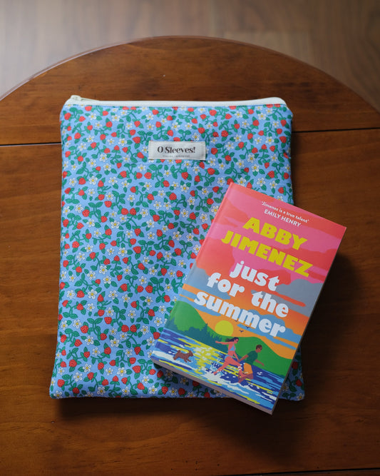 Strawberry Patch Zip Book Sleeve - O Sleeves!