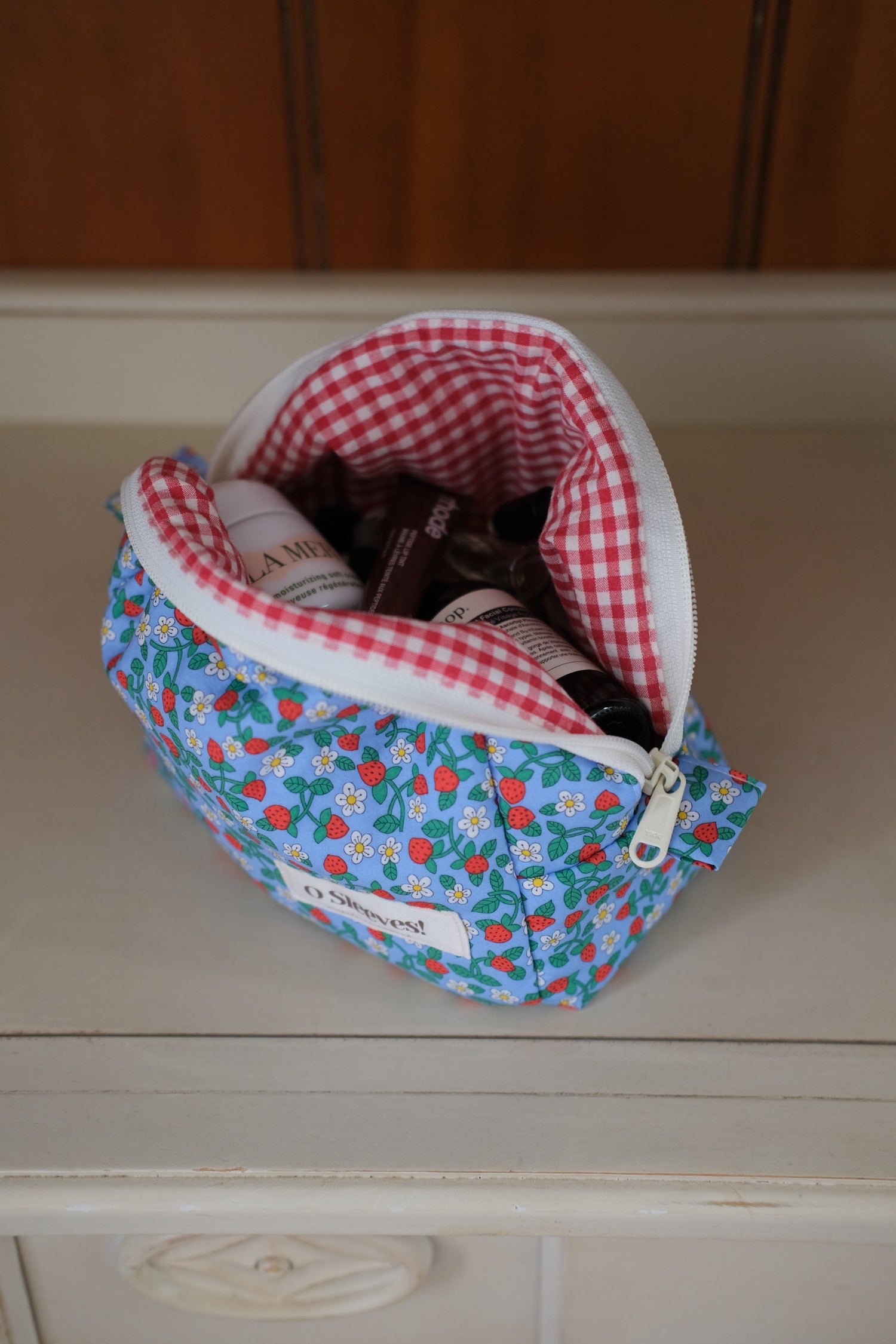 Strawberry Patch Makeup Bag - O Sleeves!