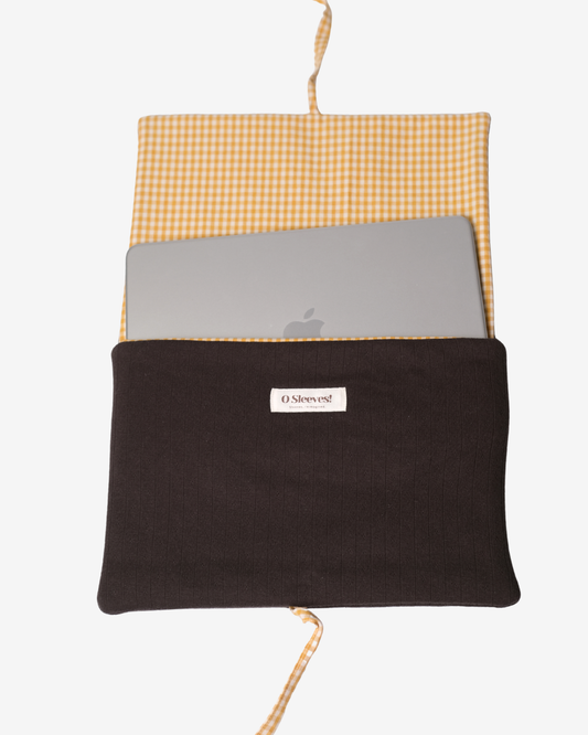 Hazel Pointelle Laptop Sleeve - Gingerbread Gingham Lining - O Sleeves!