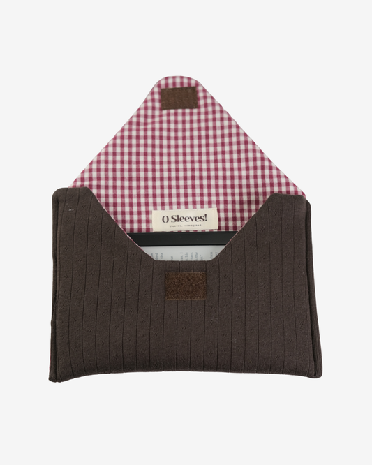 Hazel Pointelle Envelope Kindle Sleeve - Mulled Wine