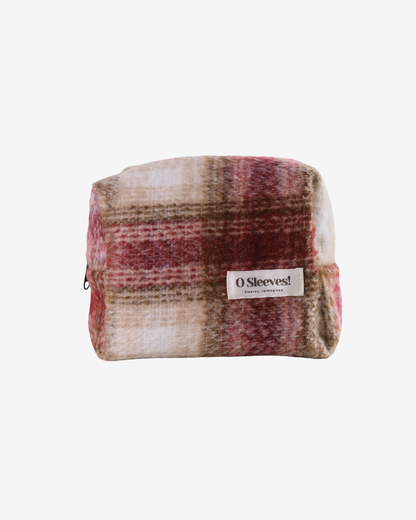 Limited: Holly Wool-Blend Makeup Bag - O Sleeves!