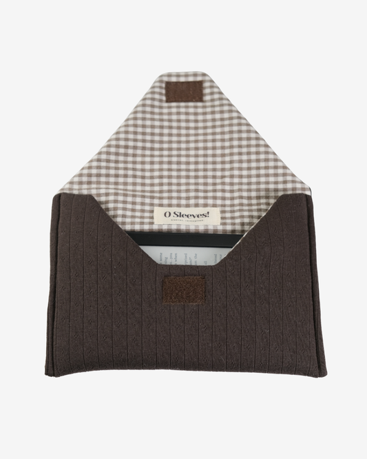 Hazel Pointelle Envelope Kindle Sleeve - Espresso
