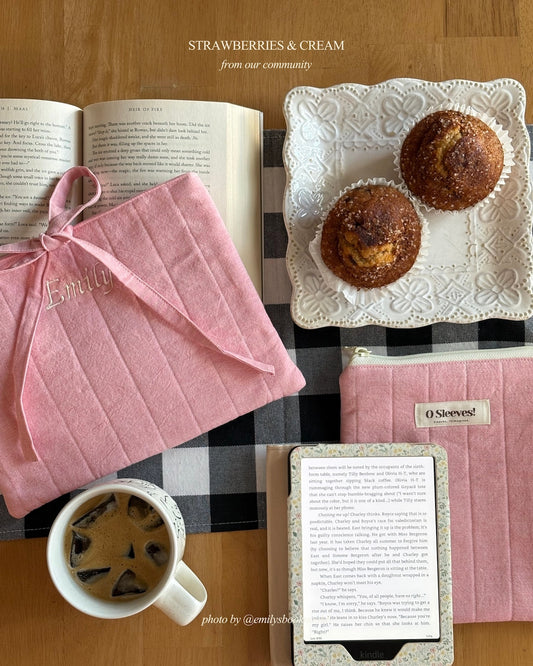 Lovely Reader's Essentials Set - Strawberries & Cream