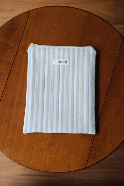 Blue Hydrangea Zip Book Sleeve