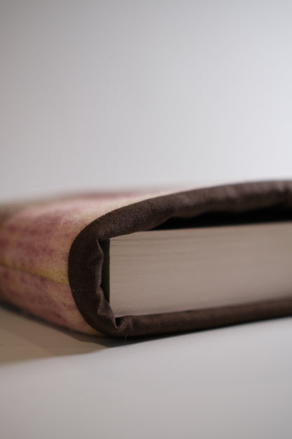 Toasty Peach Book Sleeve (Standard/Large)
