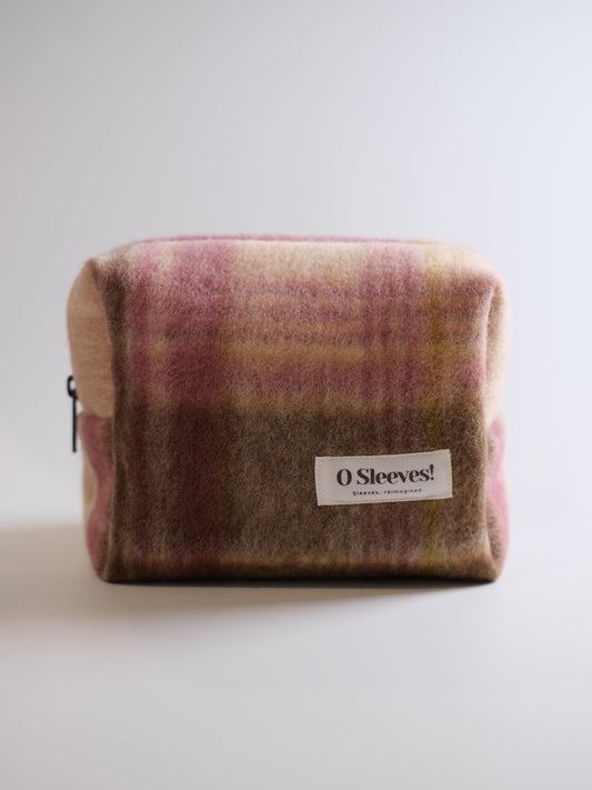 Toasty Peach Makeup Bag - O Sleeves!