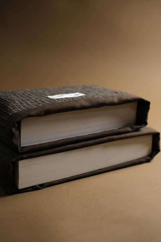 Boston Tweed Book Sleeve (Standard/Large)