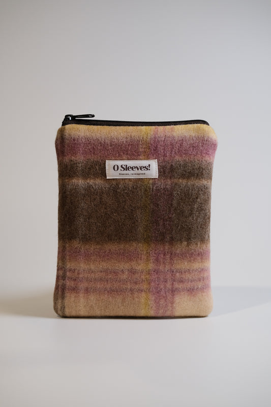 Toasty Peach e-Reader Sleeve