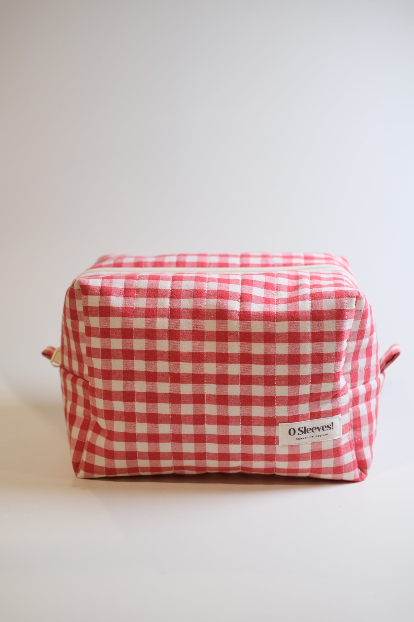 Cranberry Makeup Bag - O Sleeves!