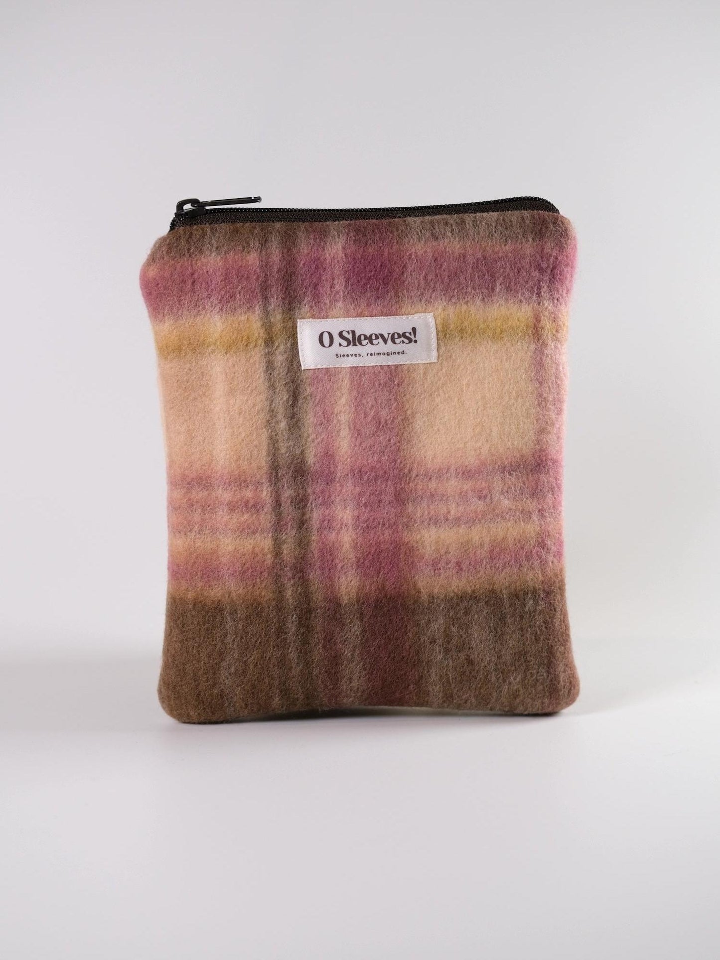Limited: Toasty Peach Wool-Blend e-Reader Sleeve