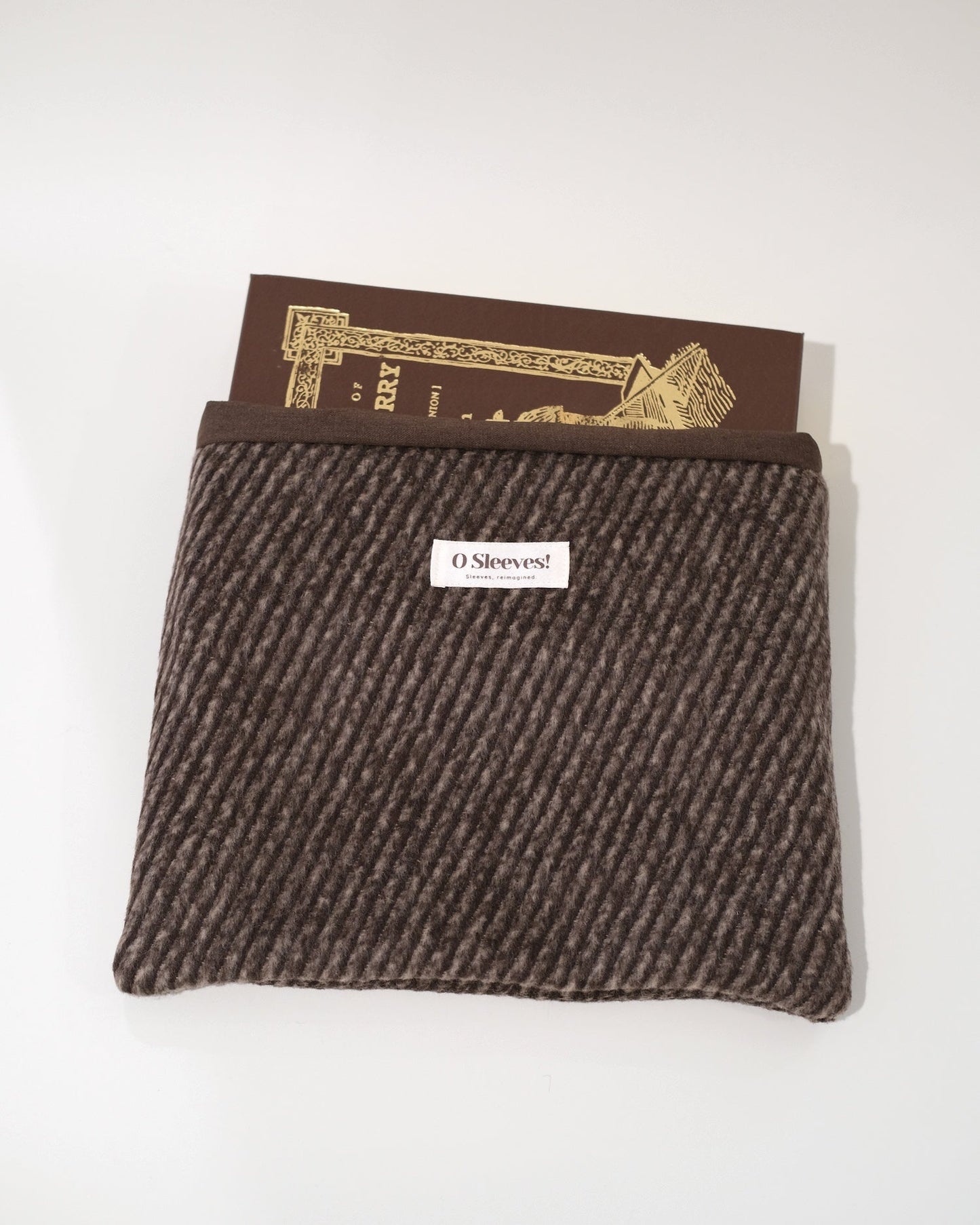 S'mores Wool-Blend Book Sleeve (Standard/Large)