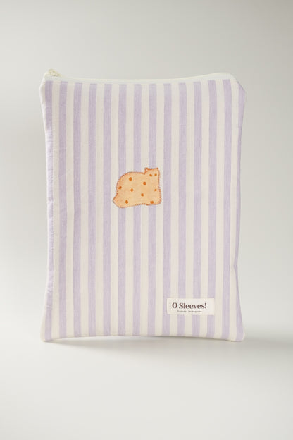 'Cat Cookies with Lavender Milk' Quilted Book Sleeve