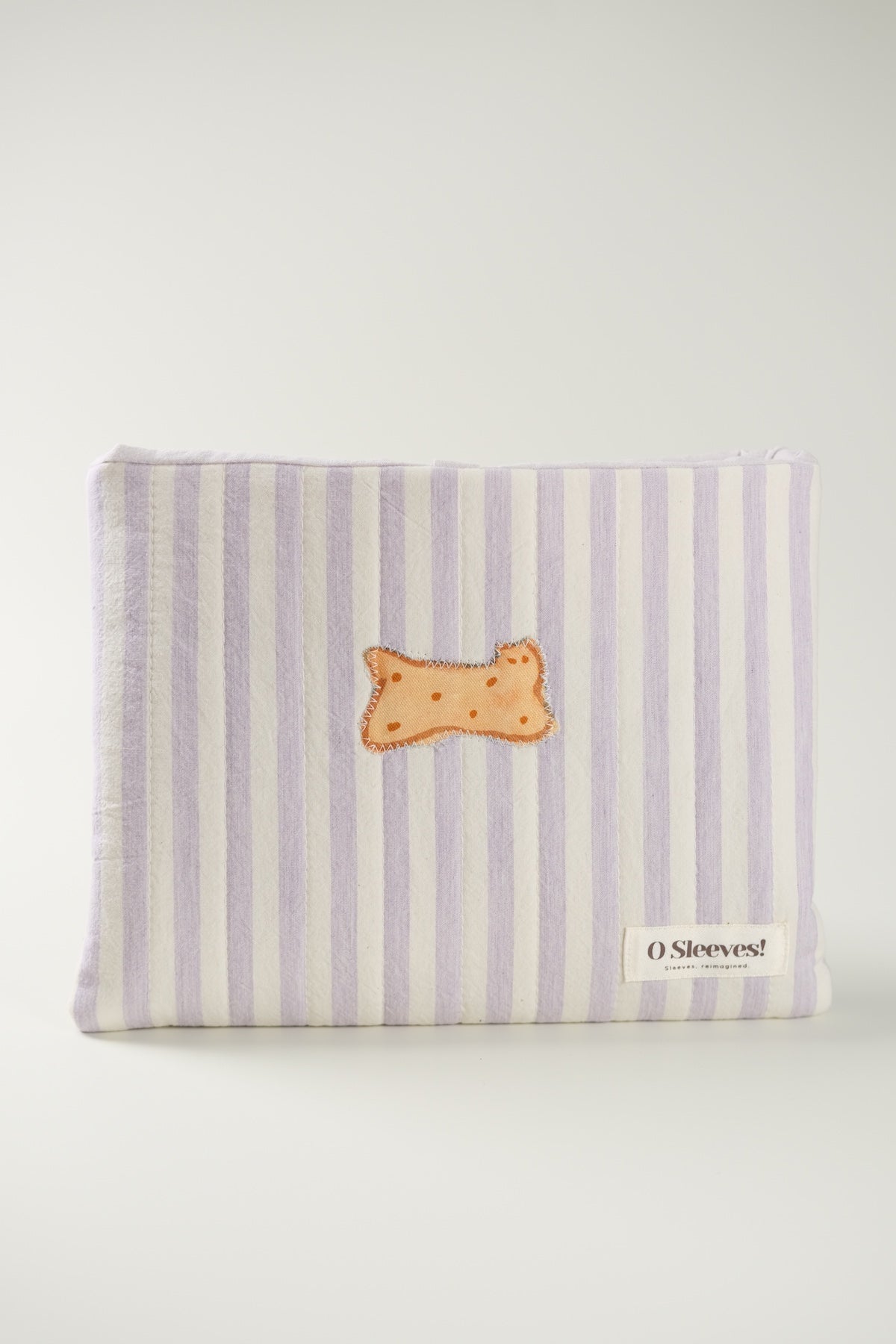 'Cat Cookies with Lavender Milk' Quilted Book Sleeve (Striped)