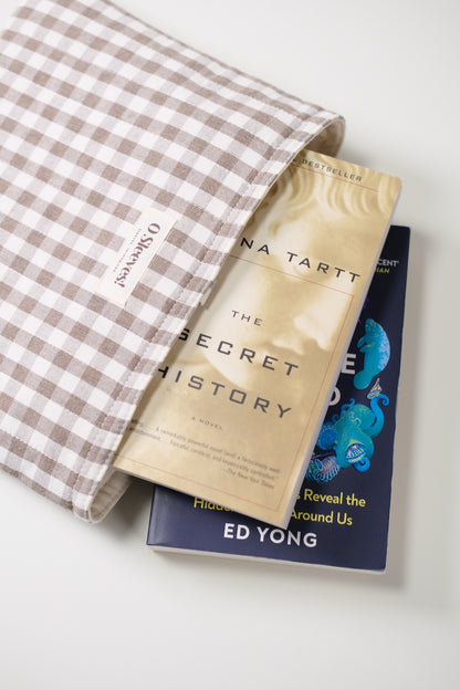 Espresso Quilted Gingham Book Sleeve (Standard/Large) - O Sleeves!