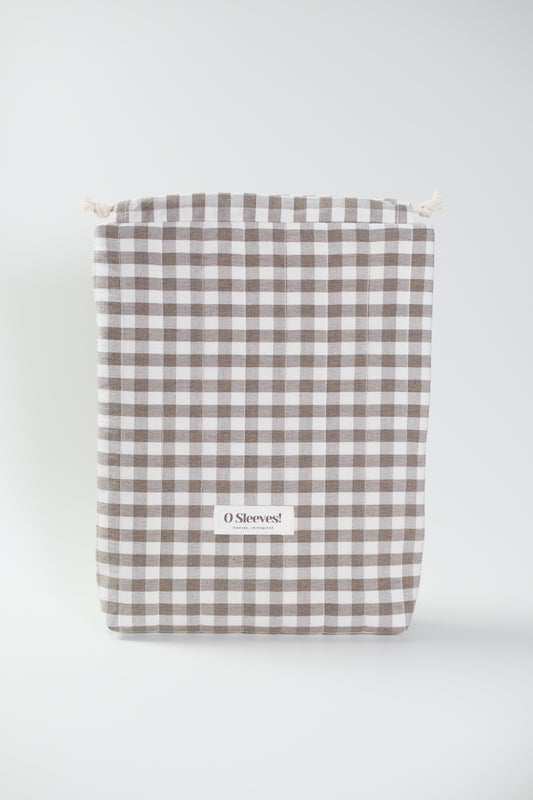 Espresso Quilted Gingham Drawstring Bag - O Sleeves!