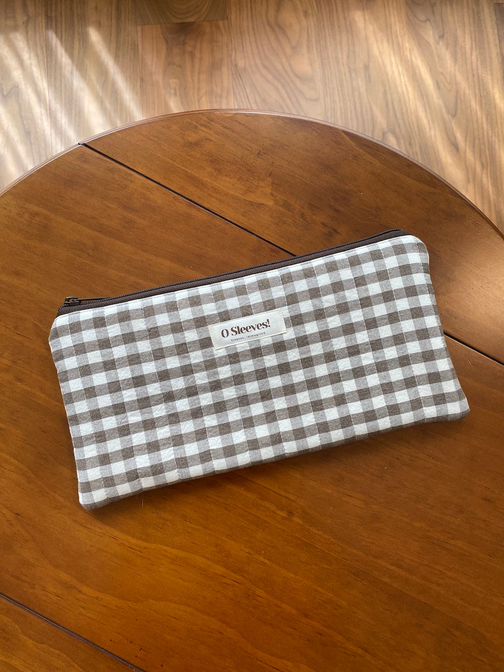 Espresso Gingham Lifestyle Pouch - O Sleeves!