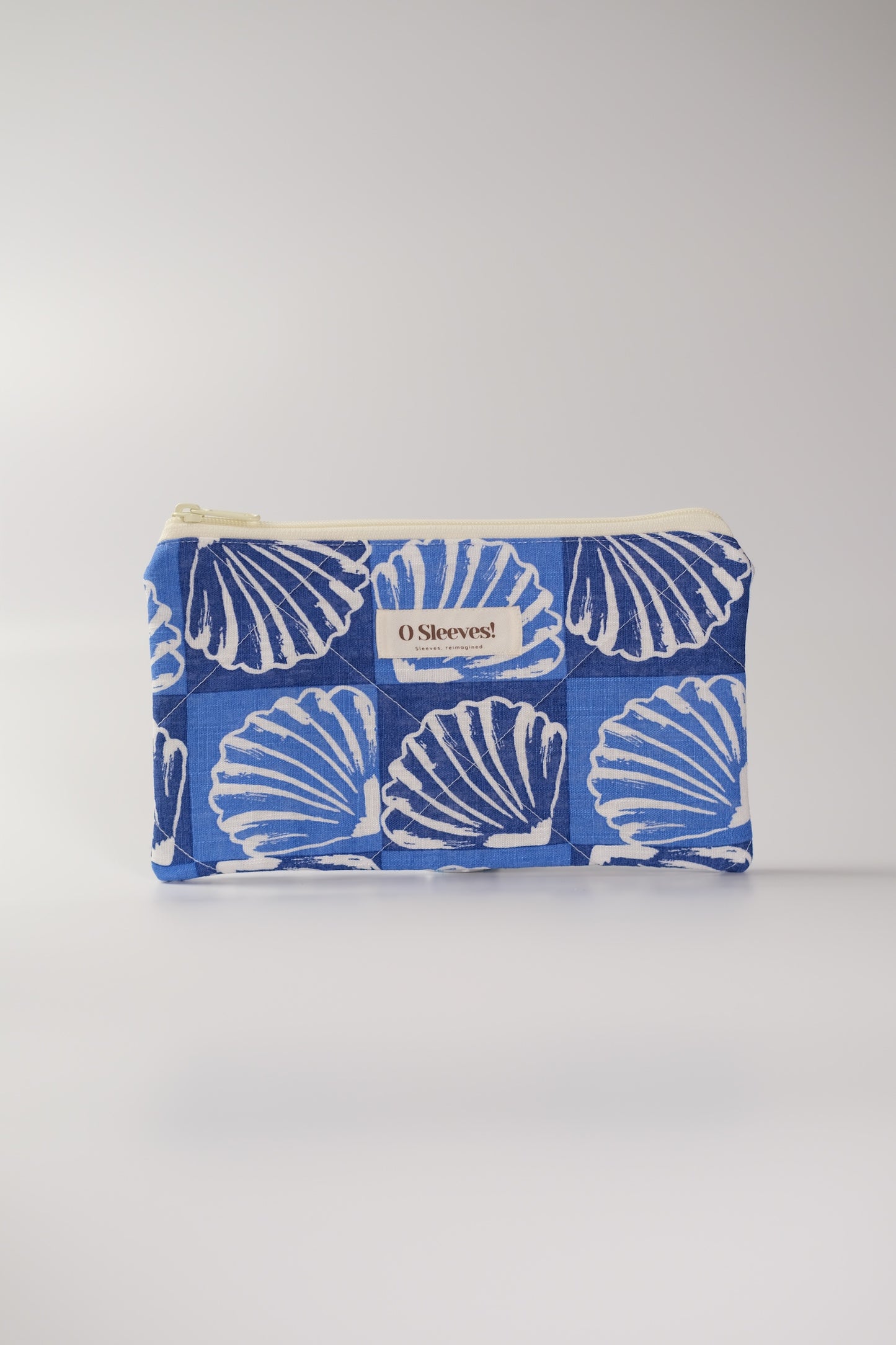 Seashell Linen Lifestyle Pouch - O Sleeves!
