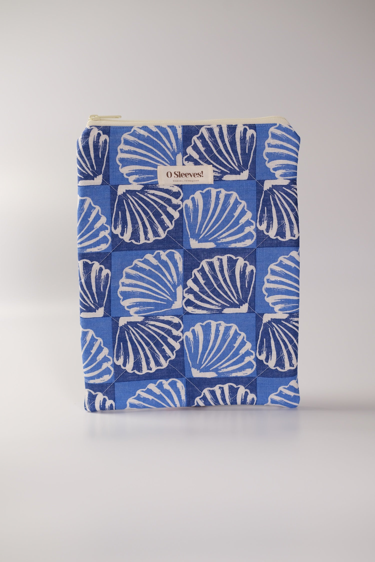 Seashell Linen Zip Book Sleeve - O Sleeves!