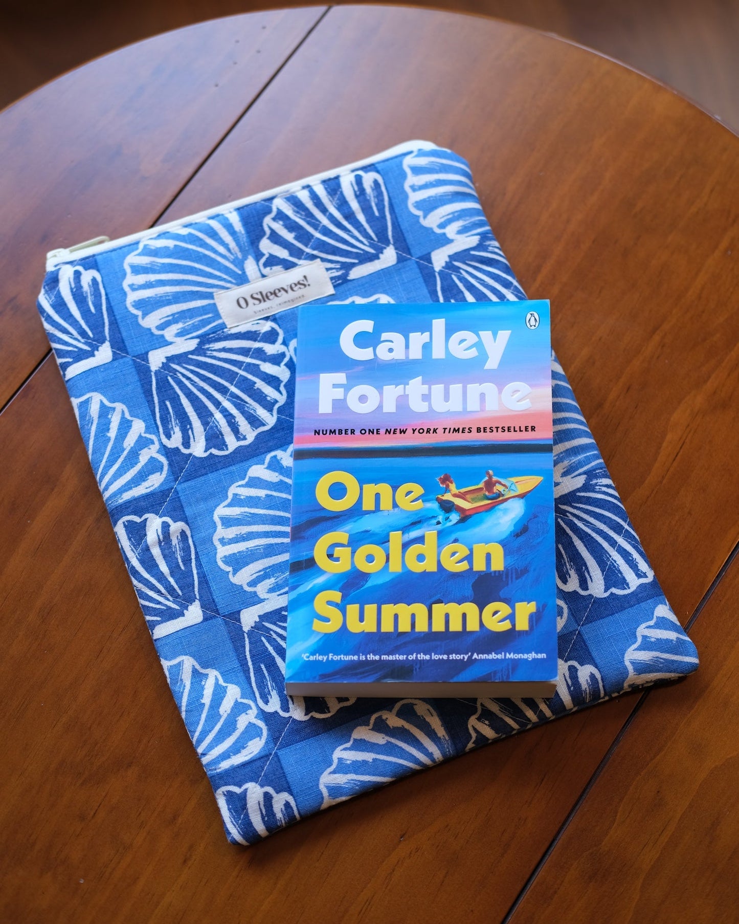 Seashell Linen Zip Book Sleeve - O Sleeves!