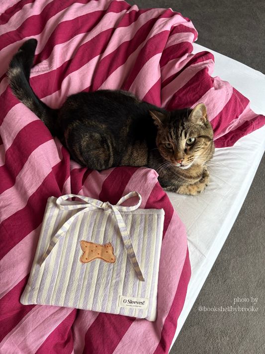 'Cat Cookies with Lavender Milk' Quilted Book Sleeve (Striped) - O Sleeves!