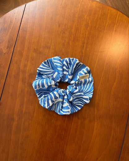Seashell Linen Scrunchie - O Sleeves!