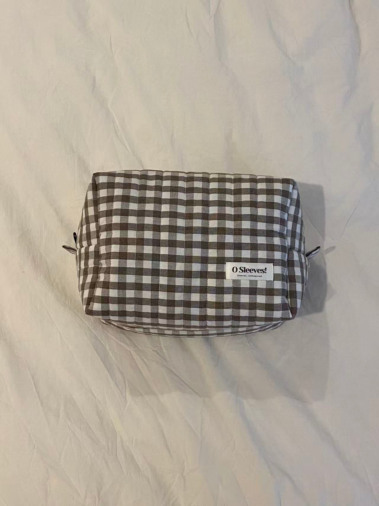 "Euro Summer" Makeup Bag