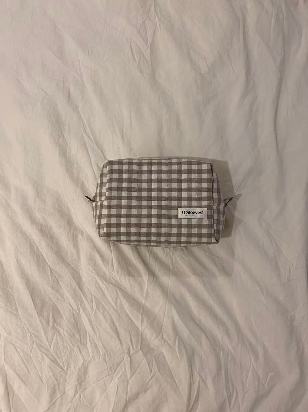 "Long Weekend" Makeup Bag
